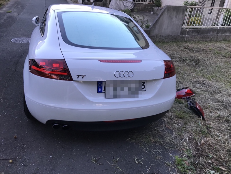 アウディ TT 8J ファイバーLEDテールランプ現行純正