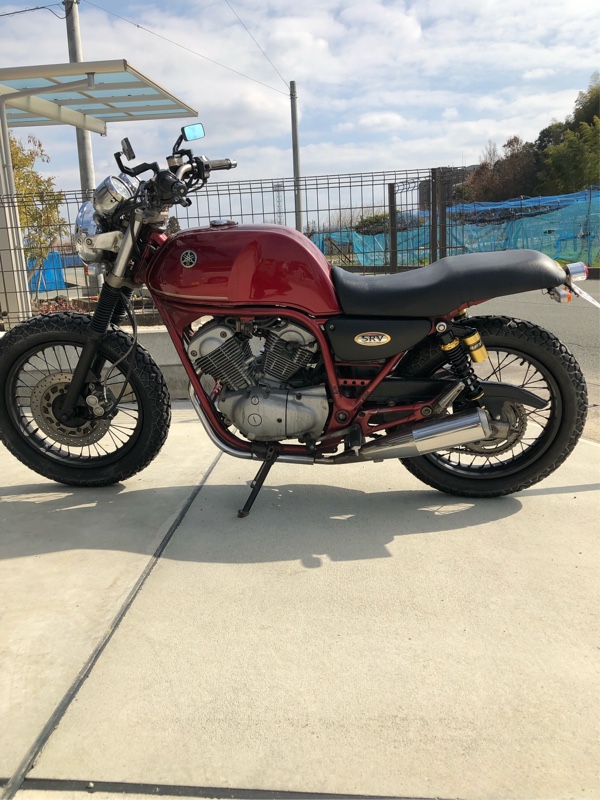 ヤマハ　SRV250シート