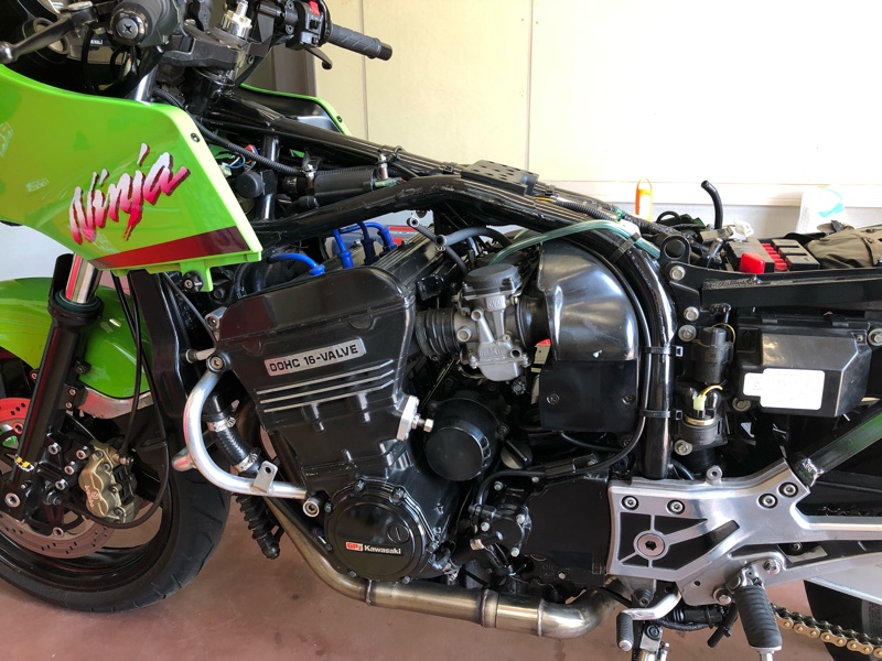 吸気系ゴムパーツ交換(カワサキ GPZ900R)by H&S - みんカラ 吸気系ゴムパーツ交換(カワサキ GPZ900R)by H&S - みんカラ