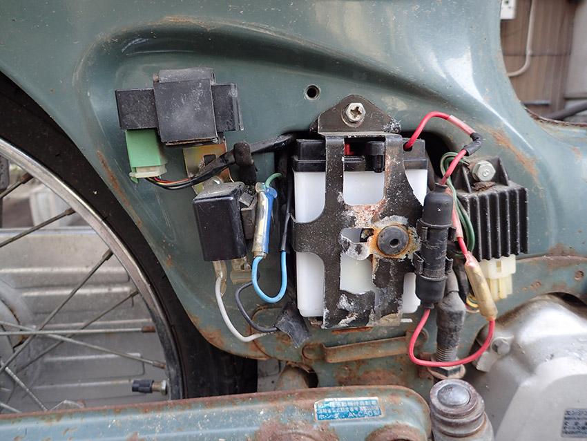 電装6v→12v化（ホンダ スーパーカブ50）by 春井 - みんカラ