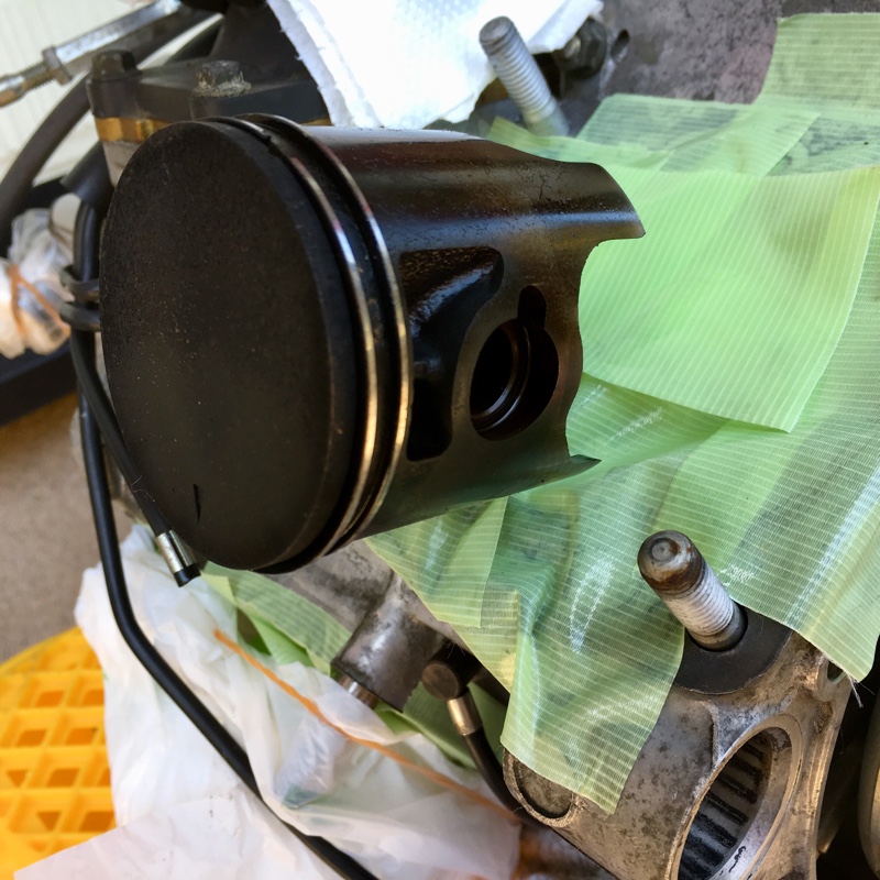 ピストンリング 交換(スズキ RGV250Γ)by CAMPINO - みんカラ ピストンリング 交換(スズキ RGV250Γ)by CAMPINO - みんカラ