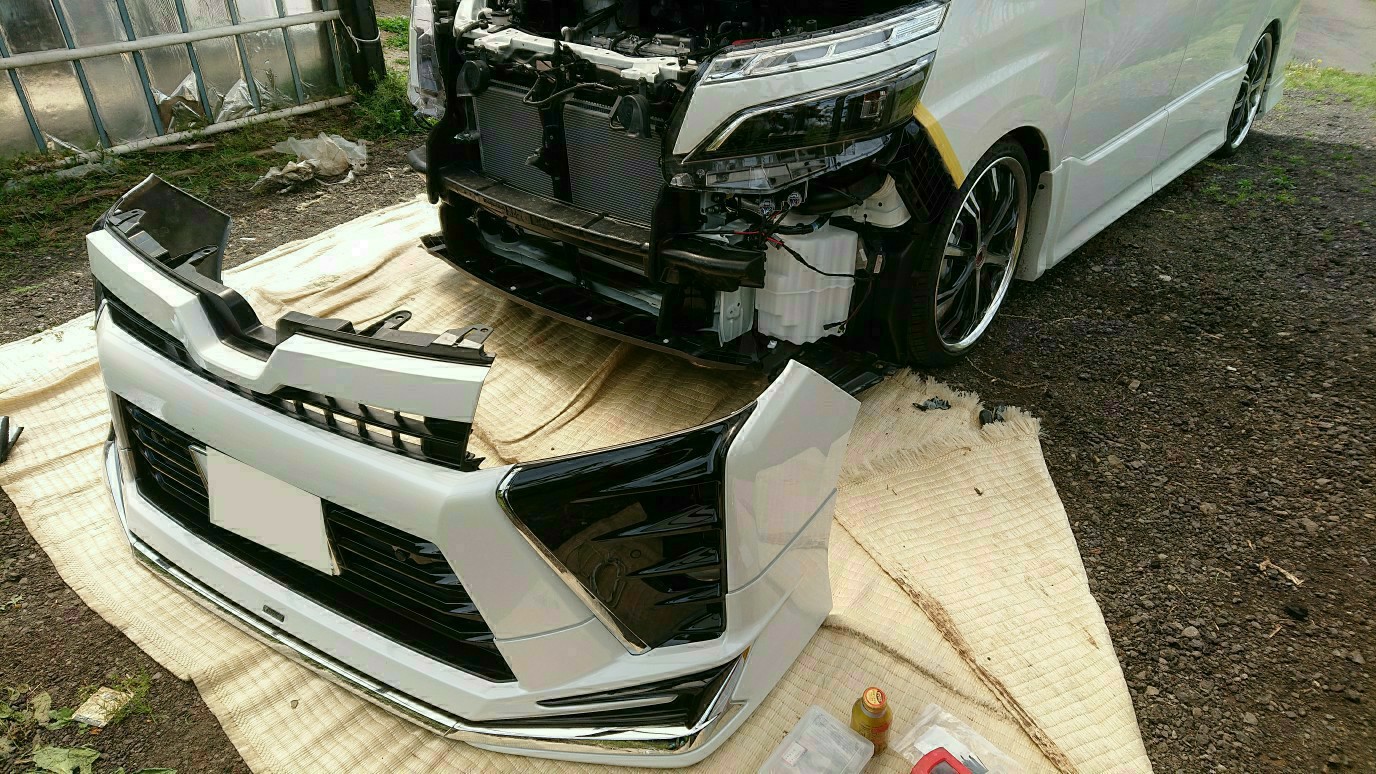 ヘッドライトをから割りしてシーケンシャルウィンカーを仕込む(｀･ω･´)ﾉ