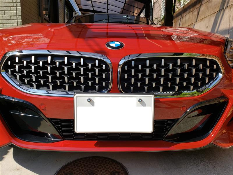 ナンバープレート位置変更 Bmw Z4 ロードスター By える吉 みんカラ