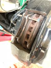 ブレンボ フロント ブレーキパッド交換 車検整備(日産 スカイライン ...