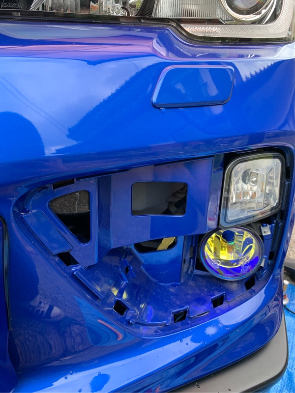 デルタスピード NBRタイプフォグカバー取り付け（スバル WRX STI