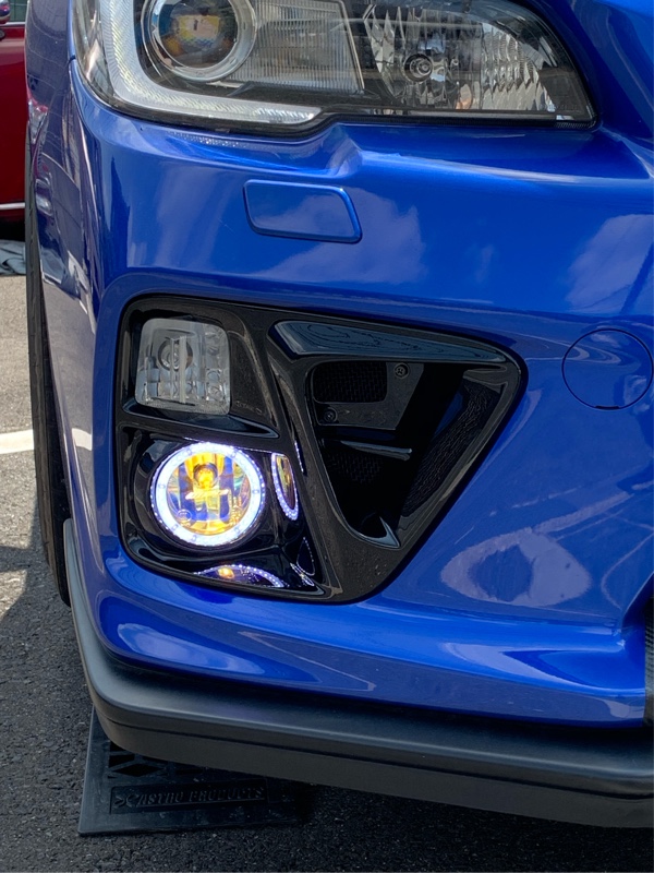 デルタスピード NBRタイプフォグカバー取り付け（スバル WRX STI