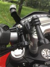 ハイパーストラーダ バイクにナビ取付のカスタム手順1