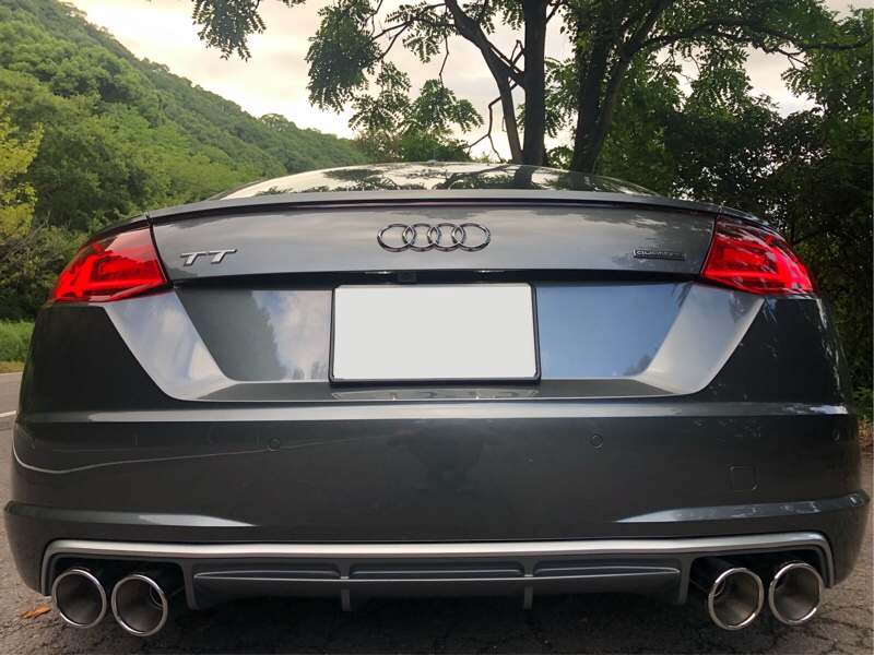 TT 8SにTTS用REMUS4本出取付（アウディ TT クーペ・8S）by L