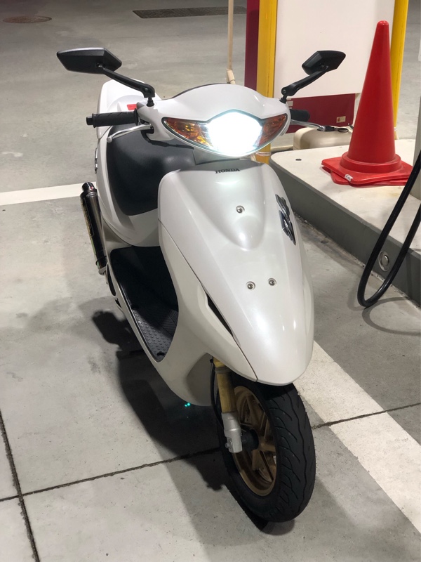 Z4にヨシムラサイクロンを取り付け♪（ホンダ Smart Dio Z4