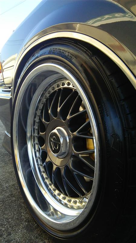 こだわり！タイヤ＆ホイール交換（日産 グロリア・Y31）by ossan