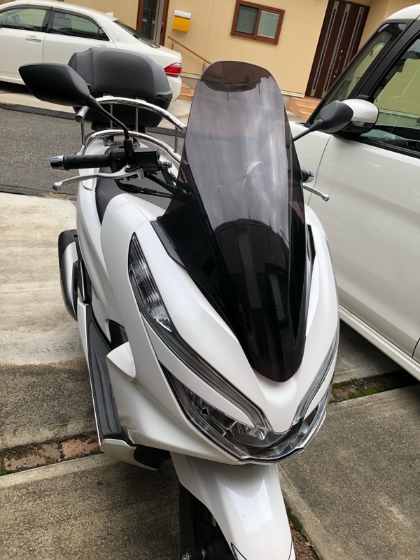 jf81 スクリーン交換(ホンダ PCX)by かわった☆ - みんカラ