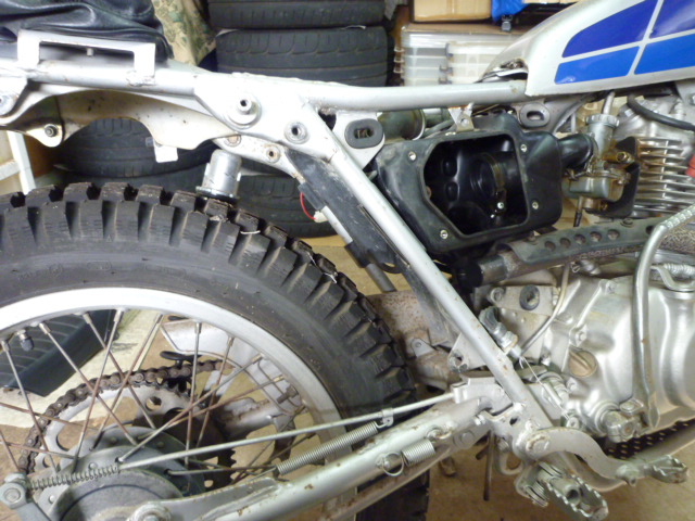 キャブのオーバーホールをする その1（ホンダ TL125