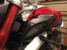 フロントスプロケットカバー取付(MV AGUSTA ブルターレ800ドラッグ ...