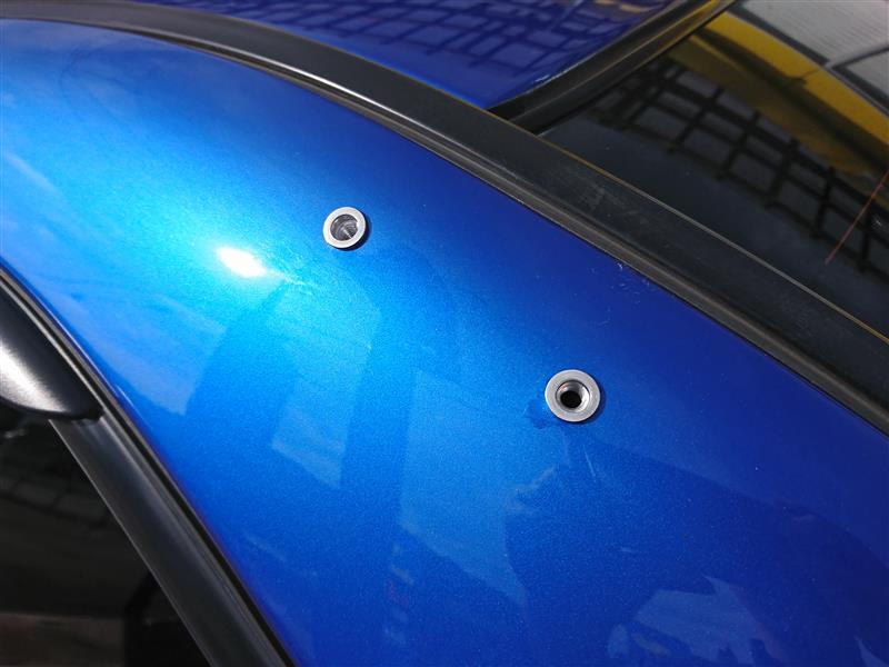 インプレッサ GDB-E F-G型純正ルーフベーン 取付（スバル インプレッサ 