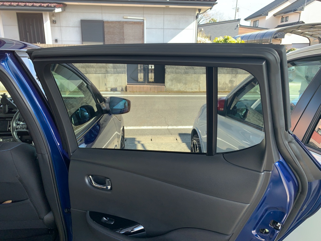 スモークフィルムを貼ってみた 日産 リーフ By Rabbit S みんカラ スモークフィルムを貼ってみた 日産 リーフ By Rabbit S みんカラ