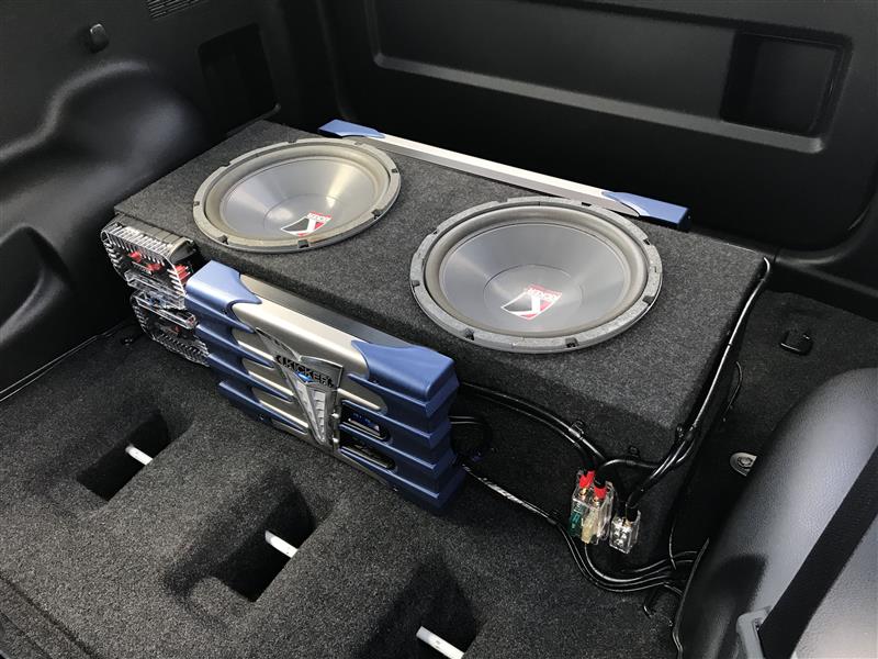 Amazon.com: Kicker 04SX9004 AMPLIFIER 225 WATTS X 4