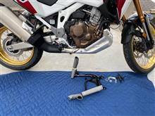 ホンダ純正パーツの取り付け(ホンダ CRF1100L アフリカツイン ホンダ純正パーツの取り付け(ホンダ CRF1100L アフリカツイン