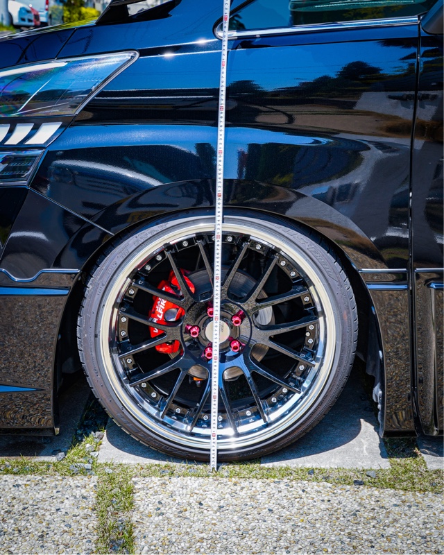 車高調整（イージープロ取り付けなど）（トヨタ ヴェルファイア