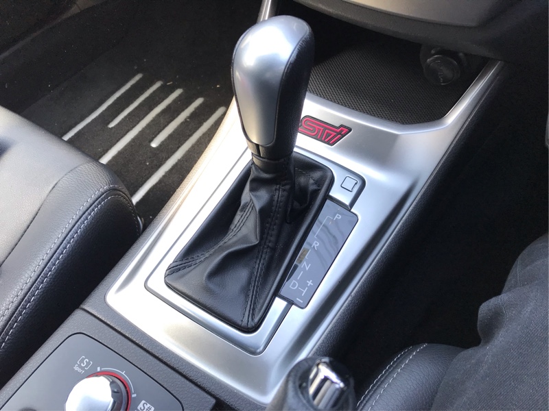 インプレッサ WRX STI (GR/GV) シフトパネル カーボンシート貼り by ...