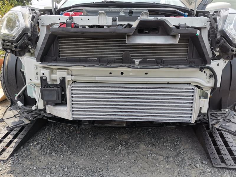 HKS R TYPEインタークーラー (セーフティーパッケージ車)取り付け編(スズキ スイフトスポーツ・ZC33S)by 【きょん♪】 - みんカラ HKS R TYPEインタークーラー (セーフティーパッケージ車)取り付け編(スズキ スイフトスポーツ・ZC33S)by 【きょん♪】 - みんカラ