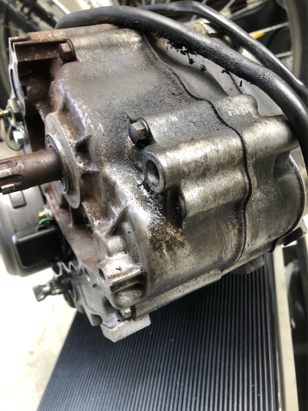 jazzの持病?エンジン後方からのオイル漏れ確認(ホンダ ジャズ