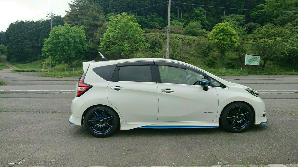 BLITZ車高調キットZZ-R DSC Plus取り付け(日産 ノート e-POWER・E12 ...