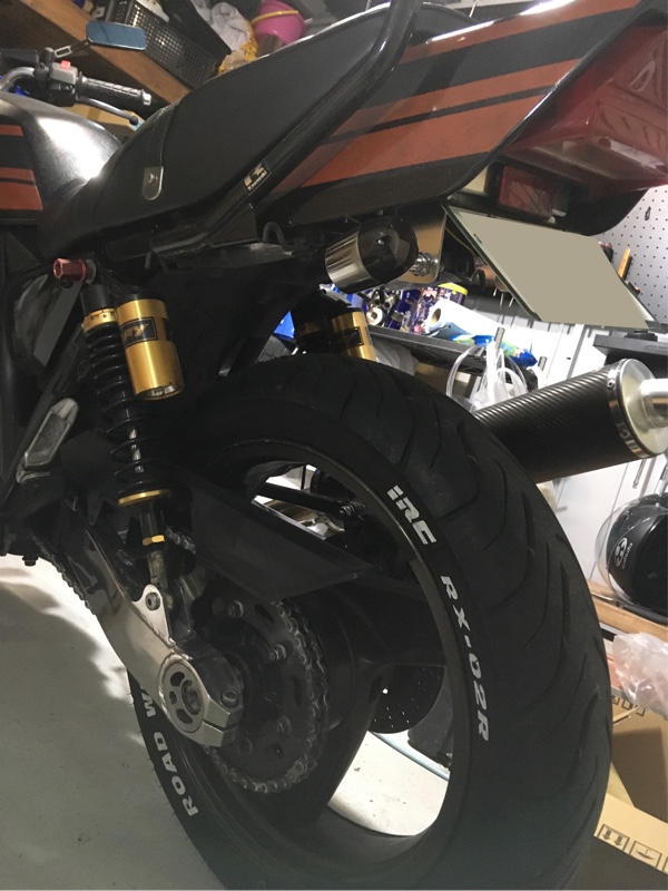 出荷 ZRX400 2用 フェンダーレス キット 新品 rusinova.pl