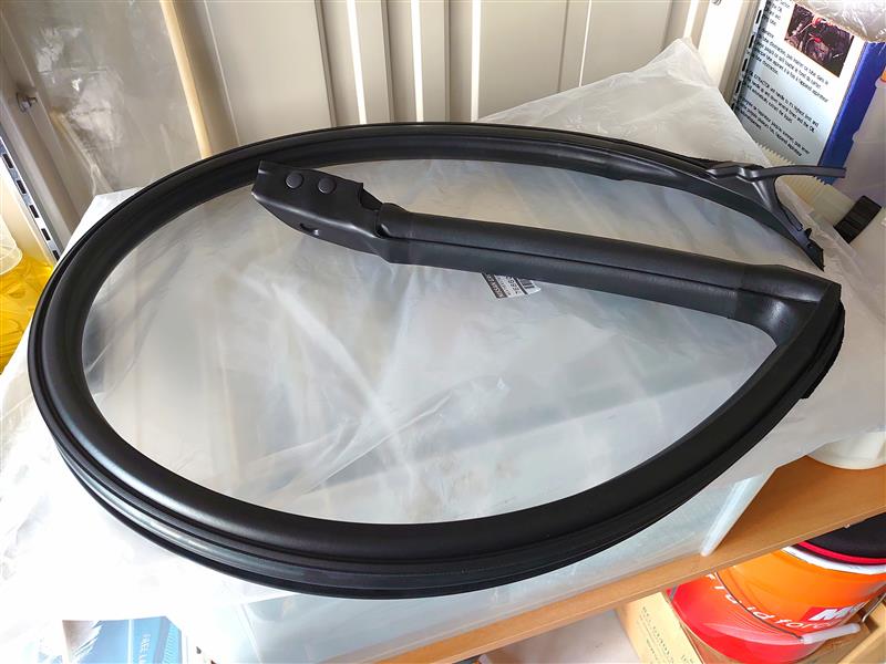 新品 S15 シルビア ウェザーストリップ ドア側 左右 新品 S15 シルビア ウェザーストリップ ドア側 左右（S15