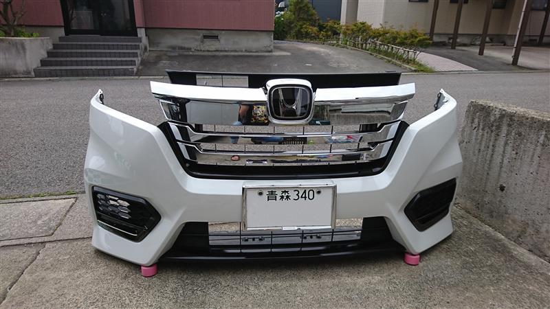 グリル＆ヘッドライト メッキ部交換 その②（ホンダ