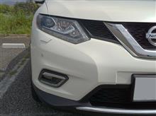ヘッドライトウォッシャーカバー貼り付け（日産 エクストレイル
