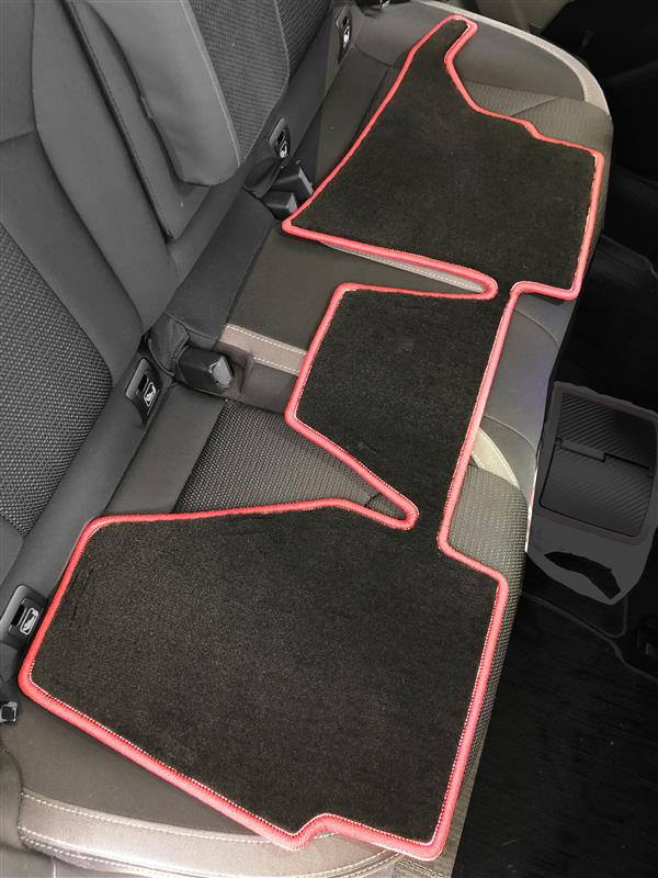 セール特価 新品スバルGT系インプレッサスポーツ用Sunland ダッシュボードマット ポリエステル素材 簡単装着 内装劣化防止 映り込み防止 セール特価 新品スバルGT系インプレッサスポーツ用Sunland ダッシュボードマット ポリエステル素材 簡単装着 内装劣化防止 映り込み防止
