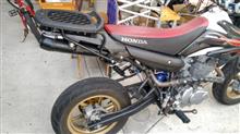 軽量フライホイール装着。（ホンダ XR100 モタード）by トウイ堂