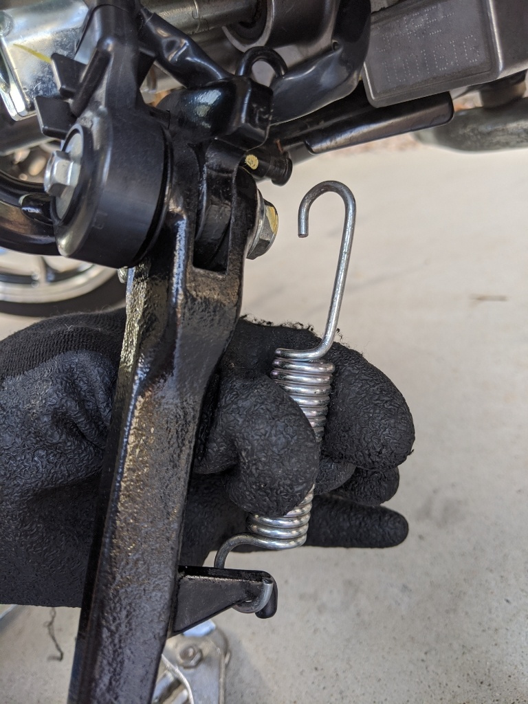強化サイドスタンドブラケットを取付（ホンダ スーパーカブC125