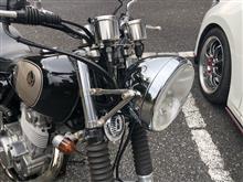 ビンテージタイプヘッドライトステー SR400取り外し - メルカリ