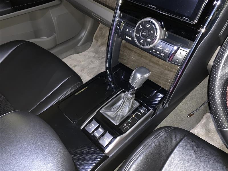 カーボン調コンソールパネル交換（トヨタ マークX・130系）by