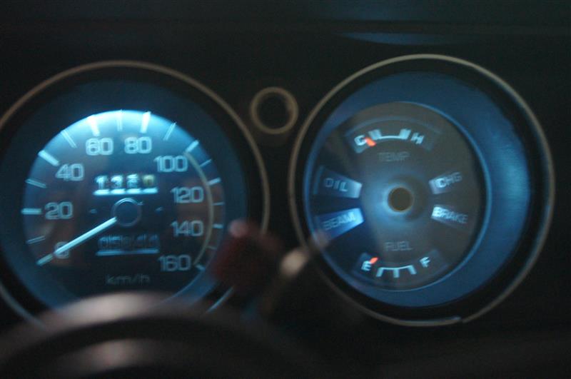 サニトラ お手軽メーター球 LED交換（インパネ脱着不要）（日産