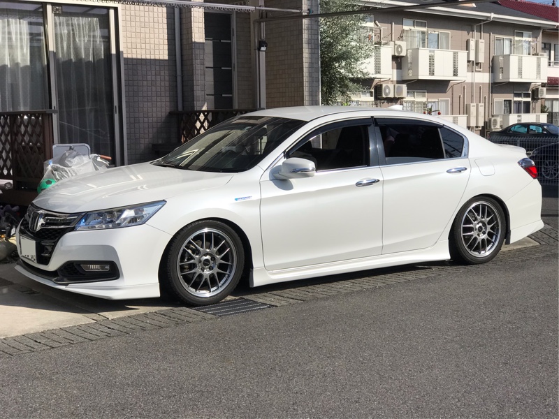 スタッドレスタイヤに交換(ホンダ アコードハイブリッド・CR5/6/7)by ...
