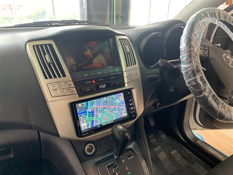 メーカーオプション付き車に社外ナビ取付(トヨタ ハリアー・U30系)by ...