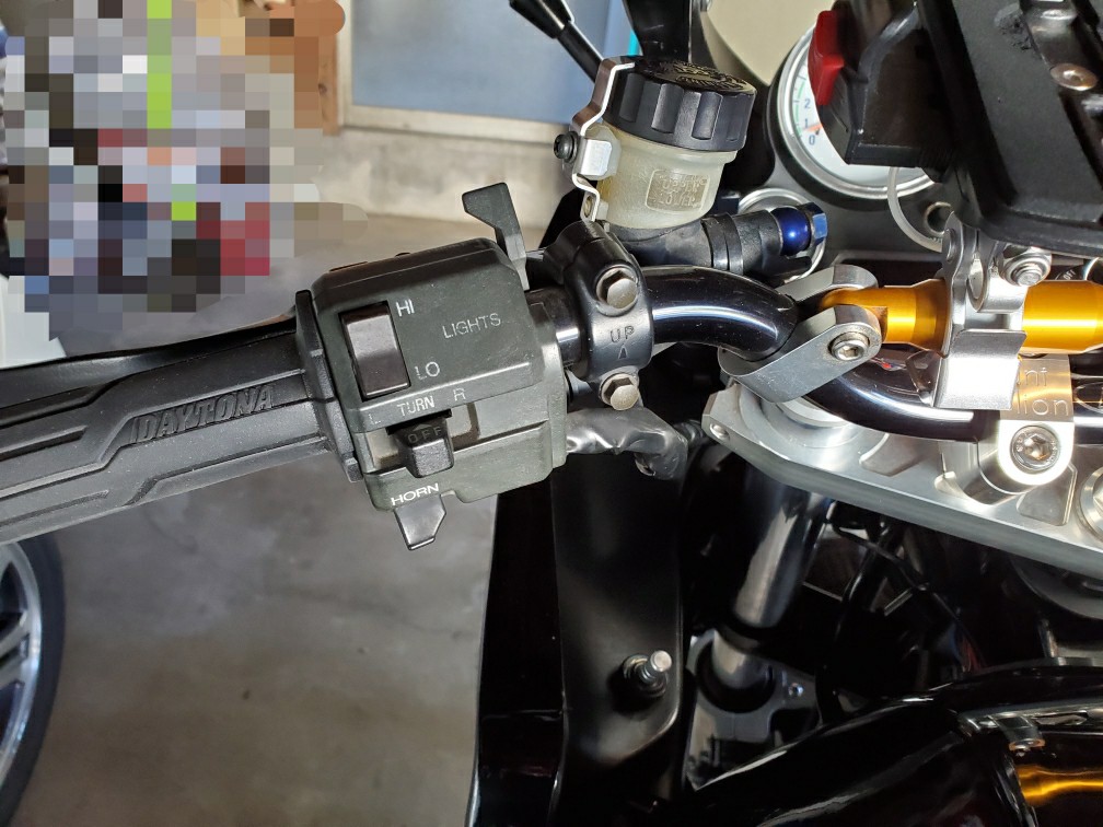 左スイッチボックス交換(カワサキ GPZ900R)by †ヒロ† - みんカラ 左スイッチボックス交換(カワサキ GPZ900R)by †ヒロ† - みんカラ