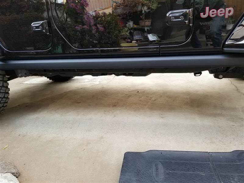 Rock Slide Engineeering Power Step Slider 取り付け(ジープ Rock Slide Engineeering Power Step Slider 取り付け(ジープ