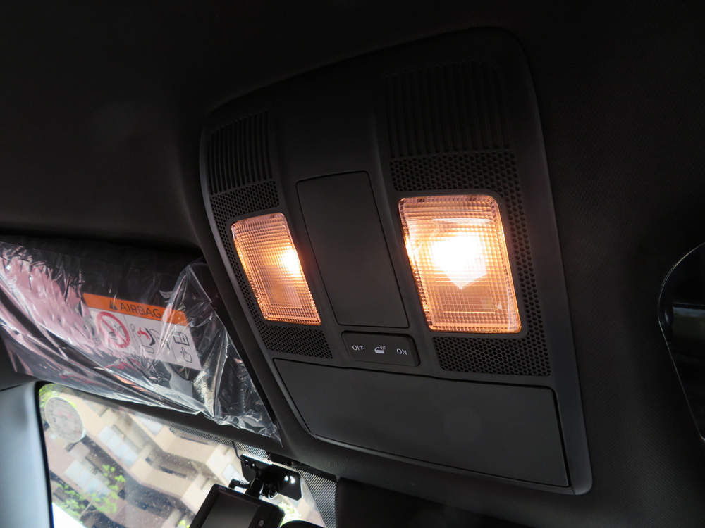 CX-8 (KG) LEDルームランプに交換!(1/2) by makoっち - みんカラ CX-8 (KG) LEDルームランプに交換!(1/2) by makoっち - みんカラ