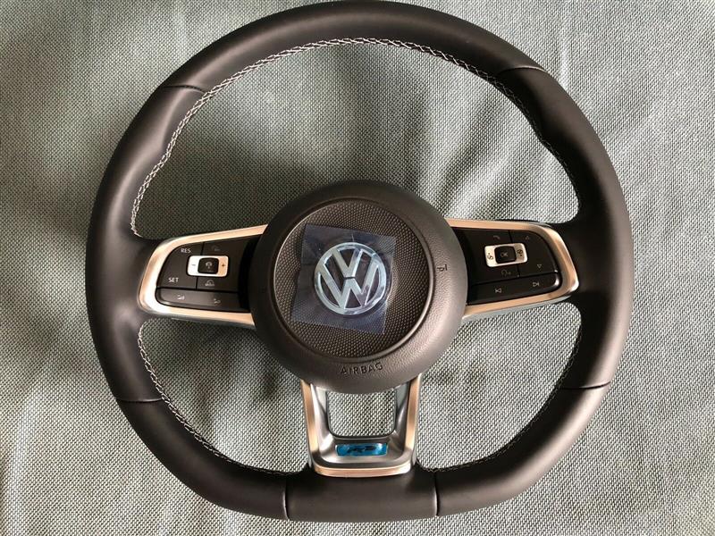 ステアリング Volkswagen純正 321419660