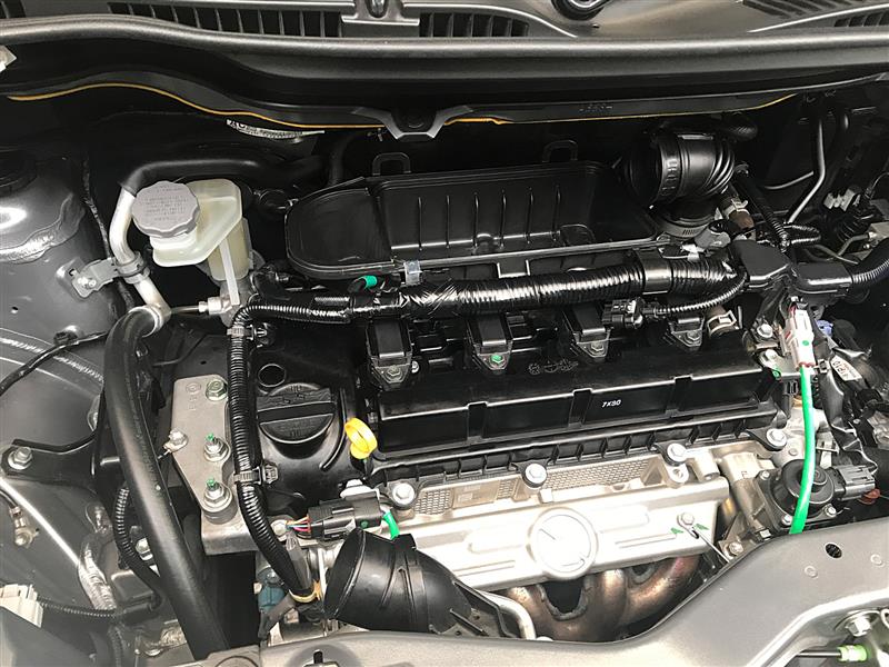 ソリオハイブリッド (MA36S/46S) エアフィルター交換&エンジンルームコーティング by モトノア - みんカラ ソリオハイブリッド (MA36S/46S) エアフィルター交換&エンジンルームコーティング by モトノア - みんカラ
