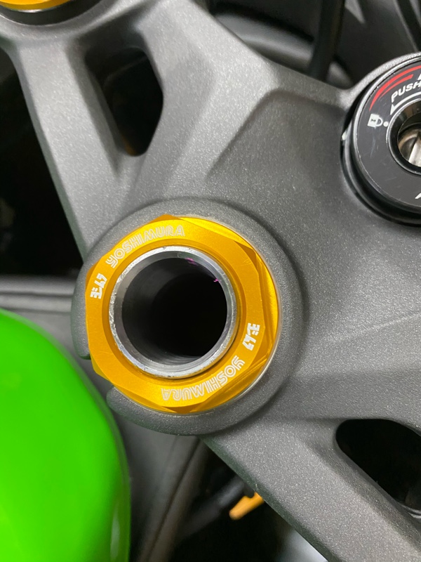 ZX-6R(03-08)用アルミトップブリッジ-Hohey製｜AxxL