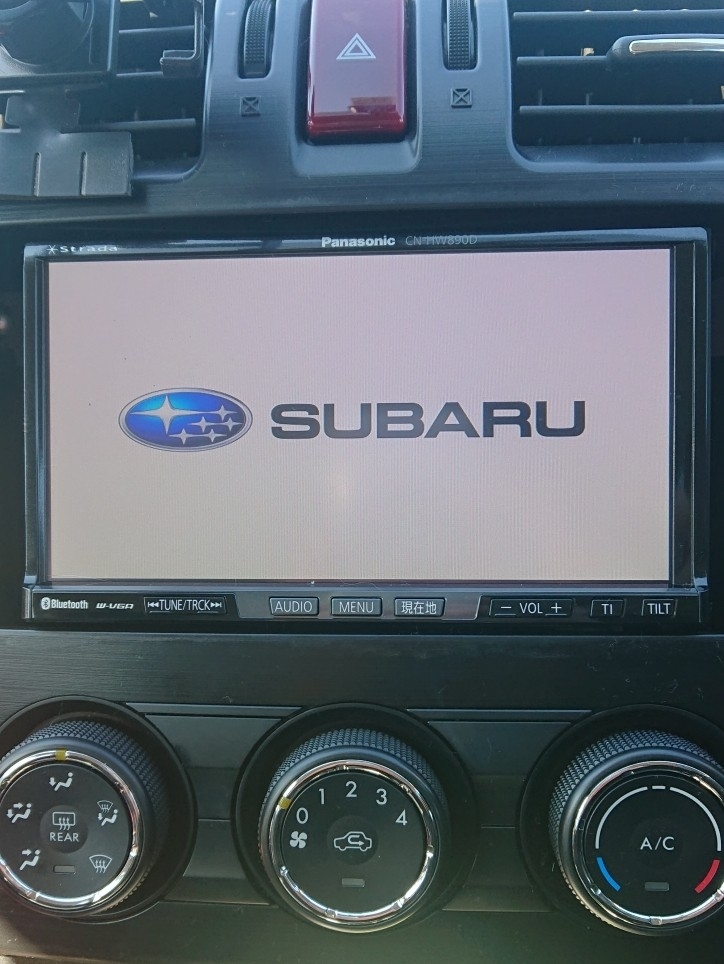 SUBARU純正Panasonic ストラーダCN-HW890DFA取り付け（スバル