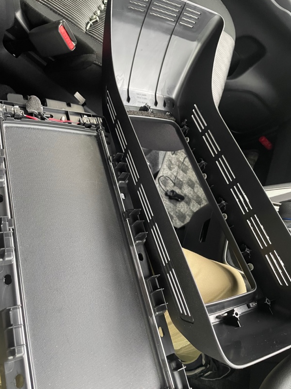 ワイヤレス充電器取り付け