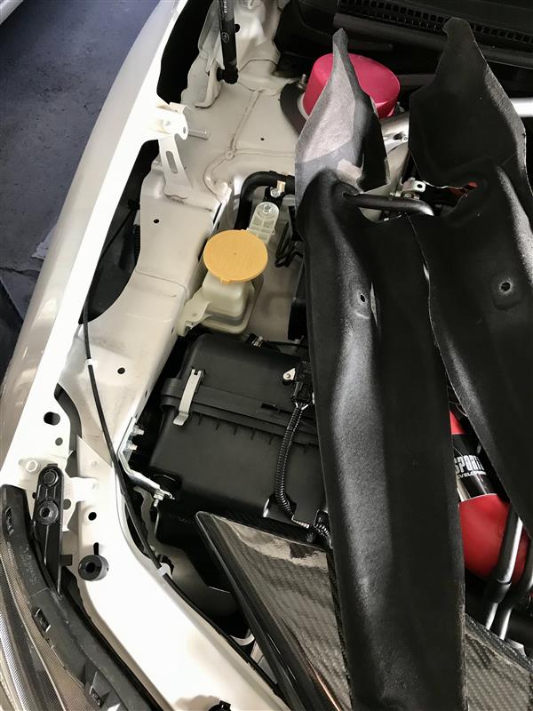 PERRIN フェンダーシュラウドの取り付け（スバル WRX STI・VAB
