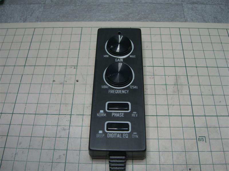 FH-8500DVSにサブウーファー取り付け（スズキ スイフトスポーツ