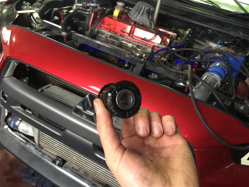 GC8リア足回りリフレッシュ_ラテラルリンク編①〜DIY工具の限界を知る ...