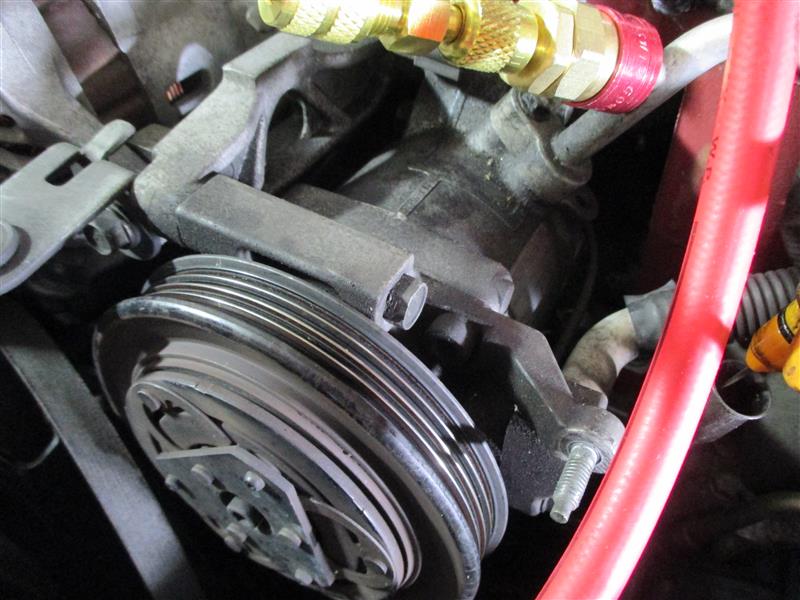 エアコンコンプレッサー交換（スバル インプレッサ WRX STI・GDB